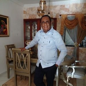 Meet your Posher, Demetrio